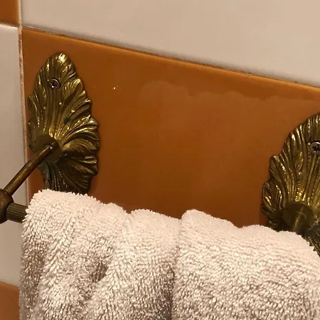 La Callejuela * Torre Val De San Pedro