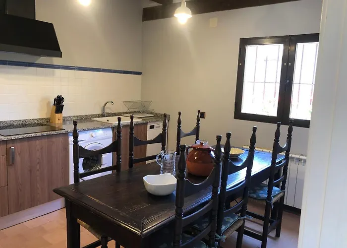 펜션 La Callejuela Torre Val De San Pedro